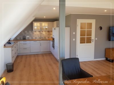 Essplatz mit Küchenbereich